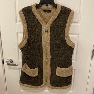 Berwin & Wolff Vintage Sherpa Vest. Multicolor. Size 38. Camping. Hiking. Comfy.